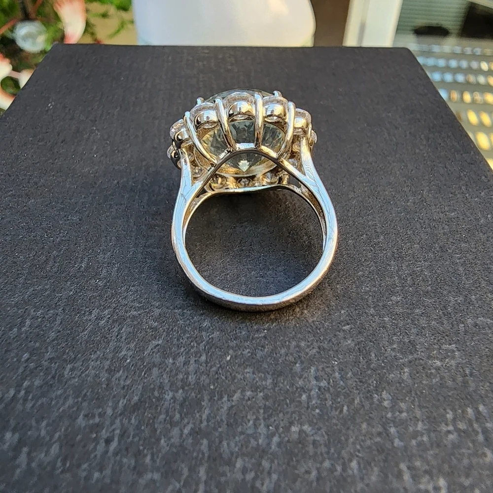 925 Silver light green stone Ring